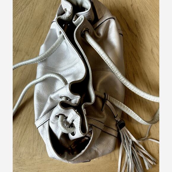 Y2K Pearl SILVER LEATHER TIGNANELLO SHOULDER PURSE HANDBAG Tassels Retro Hobo - Picture 10 of 16